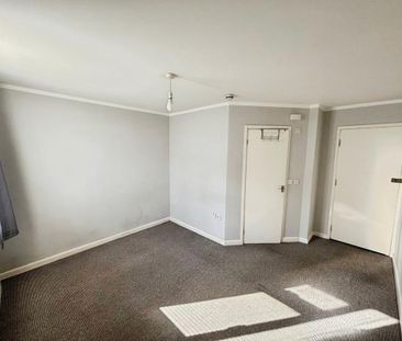 1 bedroom property to rent - Photo 1