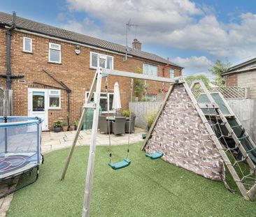 Botley Road, Chesham, HP5 - Photo 1