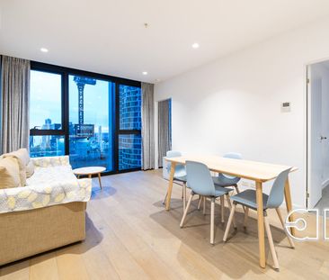 Furnished Victoria One 2 bedroom + 1 bathroom - Photo 3