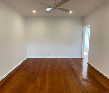 CENTRAL LOCATION! - Photo 5