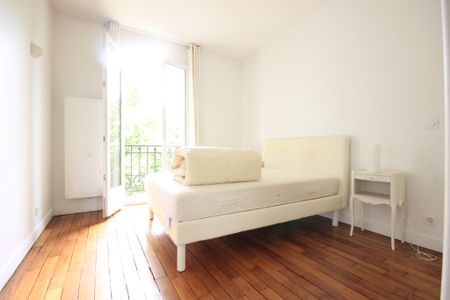 Appartement a louer Paris - Loyer €1 319/mois charges comprises ** - Photo 3
