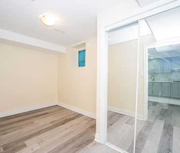 For Lease - 19 Boat Street, Brampton, Ontario - Photo 1