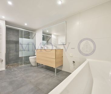 SPACIOUS TRI-LEVEL WITH CHARM AND BALCONY-TERRACE - Photo 2