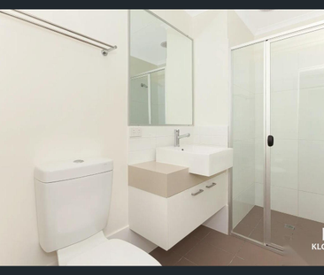 🏡 Modern 2-Bedroom Apartment with Air Conditioning Throughout I Pri... - Photo 6