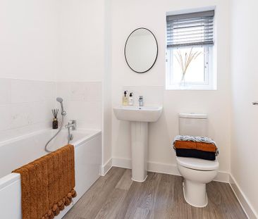 3 bedroom detached house to rent - Photo 6