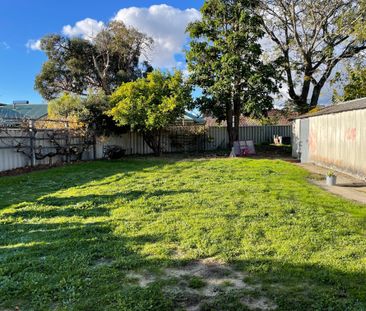East Victoria Park - Photo 3