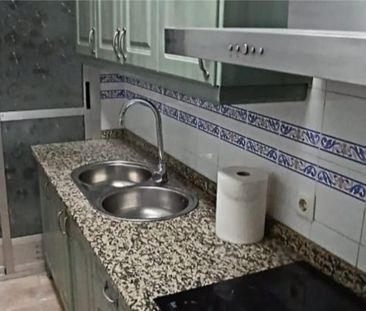 Piso de alquiler en Calle Beata Ana María Javouhey, 2, Parque Alcosa - Photo 4