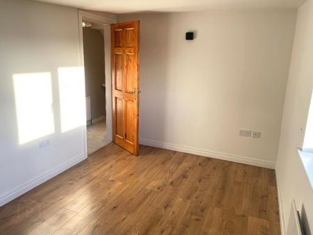 25 Cavan Road, Castlederg, BT81 7TP - Photo 3