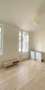 Location Appartement 1 pièce 27m² - Photo 4
