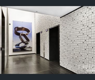 720/17 Singers Lane, Melbourne, Vic 3000 - Photo 1