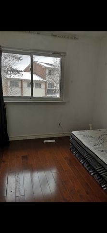 For Lease - 2451 Bridletowne Circle Unit# #17, Toronto, Ontario - Photo 4