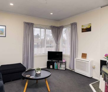 Waimate, $430 pw - Photo 1