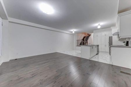 For Lease - 91 Titan Trail, Markham, Ontario - Photo 2