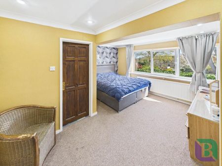 4 bedroom detached house to rent - Photo 4