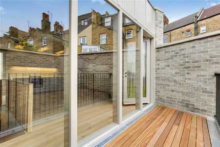 1 bedroom maisonette to rent - Photo 4