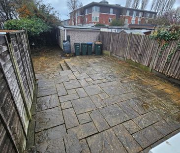 42 Woodstock Road, Coventry, Cheylesmore - Photo 2