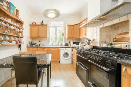 Melina Road, Shepherds Bush, W12 - Photo 5