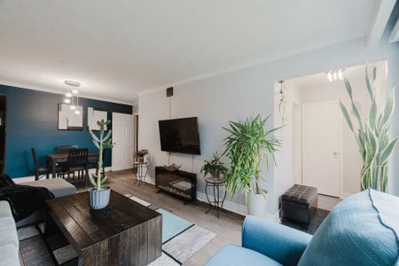 For Lease - 111 Tulane Crescent Unit# Main, Toronto, Ontario - Photo 2