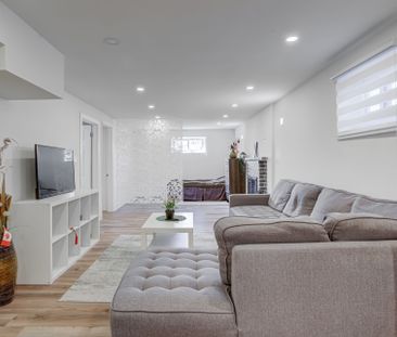 For Lease - 484 Kelvedon Mews, Mississauga, Ontario - Photo 5