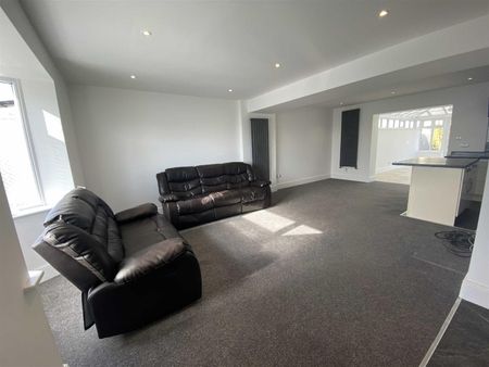 To Let 3 Bed House - Semi-Detached Queen Street, Treuddyn PCM £900 pcm - Photo 5