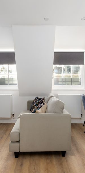 Park Street Room 2 - Photo 1