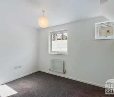 1 bedroom duplex to rent - Photo 3