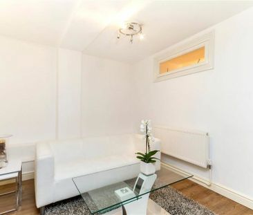 Cleveland Street - Photo 1