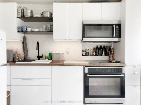 Waldorf Astoria Lofts , #511 - Photo 1