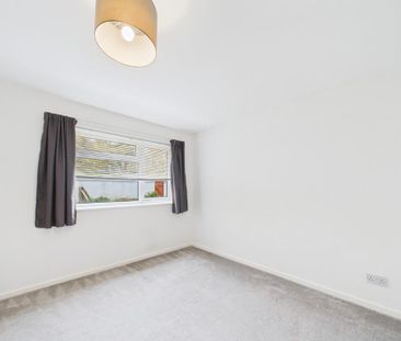 2 bedroom end of terrace house to rent - Photo 6