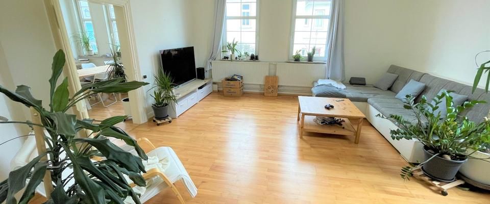 Großzügige 3-Zimmer-Wohnung mit 118 m² und Einbauküche - Foto 1