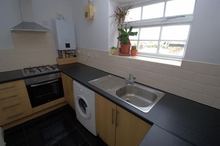 140-142 Whetstone Lane, Birkenhead, CH41 - Photo 5