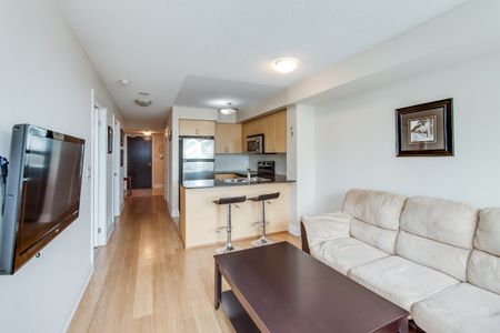 For Lease - 30 North Park Road Unit# 1203, Vaughan, Ontario - Photo 4