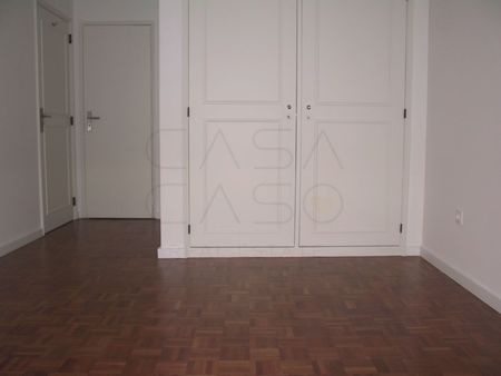Apartamento T4 em Setúbal - Photo 4