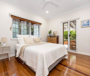 Charming Character Home on Prized Coorparoo Street - Photo 6