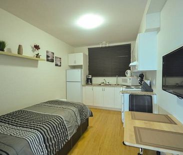 Brand New 1 1/2 Studio All Furnished - Photo 1