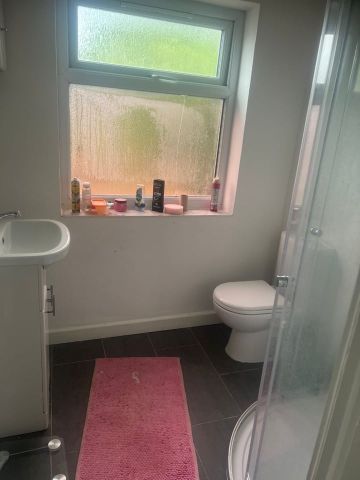 Room in a Shared House, Park Street, LU1 - Photo 3