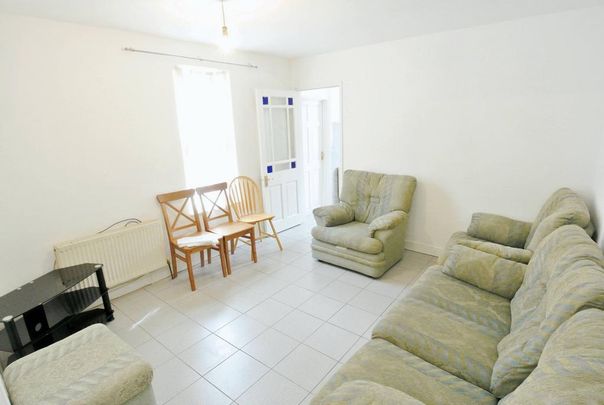 3 bedroom maisonette to rent - Photo 1