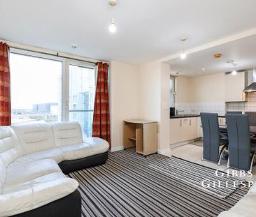 2 bedroom flat to rent - Photo 2