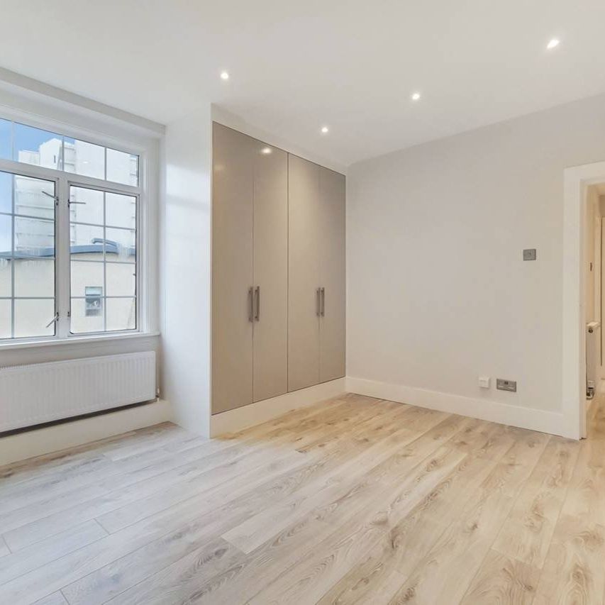Studio Flat, Bryanston Square, W1H - Photo 1