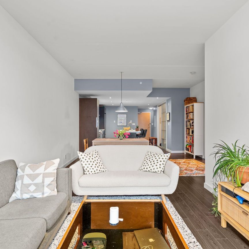 For Lease - 588 Annette Street Unit# 205, Toronto, Ontario - Photo 1