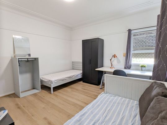 Macquarie Fields - Photo 1