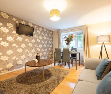 2 Bed Flat, Rockingham Street, SE1 - Photo 2