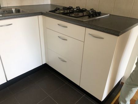 Te huur: ruim appartement met luxe keuken in het centrum van Zeist - Foto 5