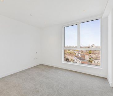 3 bedroom flat to rent - Photo 5