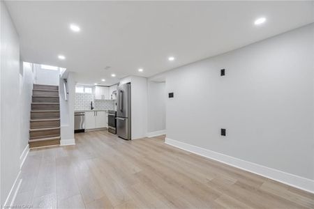 For Lease - 331 Rawdon Street Unit# Basement, Brantford, Ontario - Photo 2