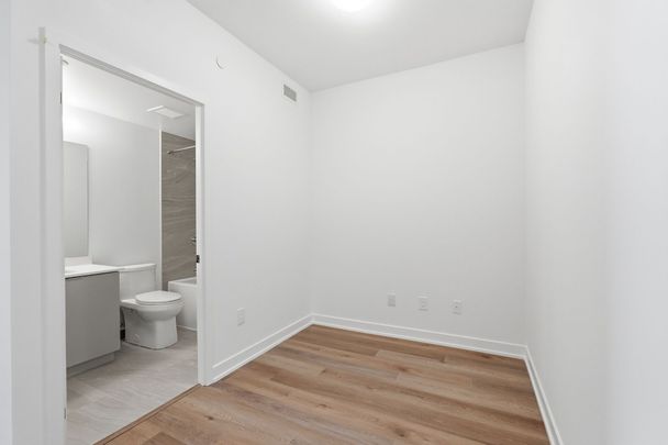 For Lease - 2075 Lakeshore Road Unit# 606, Burlington, Ontario - Photo 1