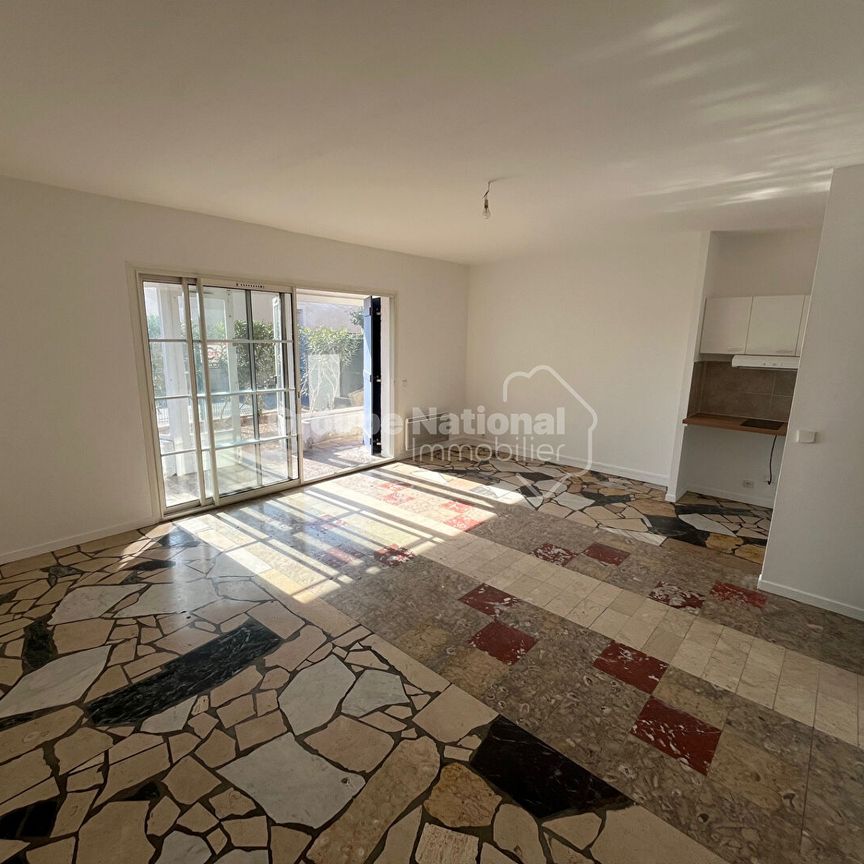 Location Appartement 2 pièces 56m² - Photo 1