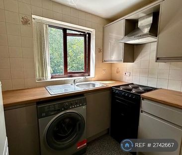 2 bedroom flat to rent - Photo 1