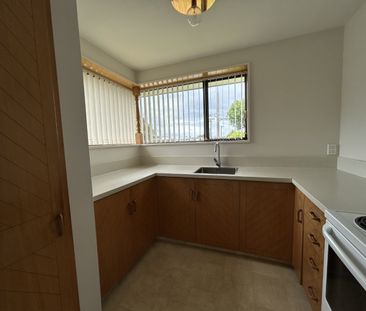 1 Habgood Place, Lincoln - Photo 3