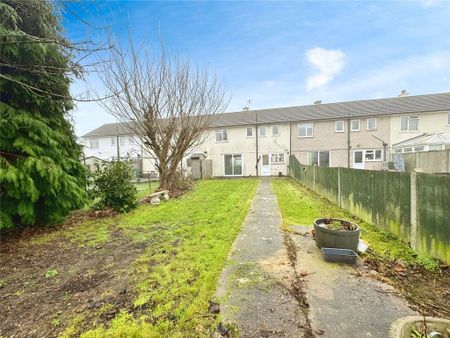3 bedroom terraced house to rent - Photo 4